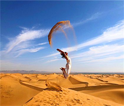 寧夏鎮北堡西部影城+沙湖生態旅游區+中衛沙坡頭2日1晚跟團游