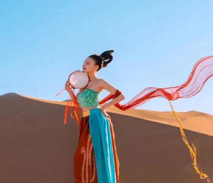 青海湖+塔爾寺+祁連山+蘭州+西寧+張掖+嘉峪關+敦煌7日6晚跟團游