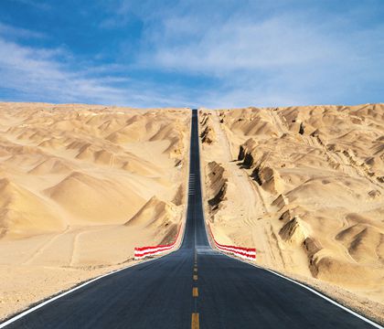 青海西寧+烏素特水上雅丹地質(zhì)公園+青海湖+茶卡鹽湖+翡翠湖6日5晚私家團