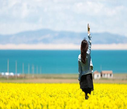 敦煌旅行社推薦：青海湖+茶卡鹽湖+卓爾山+張掖七彩丹霞旅游景區4日3晚跟團游